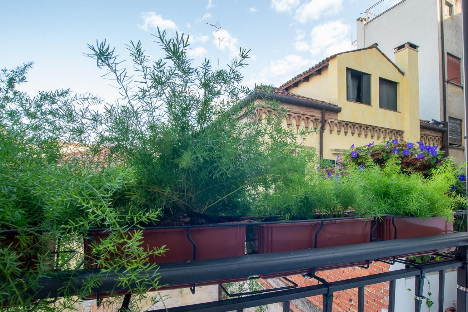 Giustiniani Apartments เตรวิโซ ภายนอก รูปภาพ